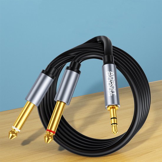 Zwarte Audiokabel met dubbele 6,35 mm jackpluggen en 3,5 mm stereo aansluiting