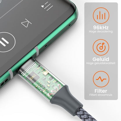 Groene smartphone met aangesloten transparante audio kabel en details over hoge geluidskwaliteit en filterfunctie