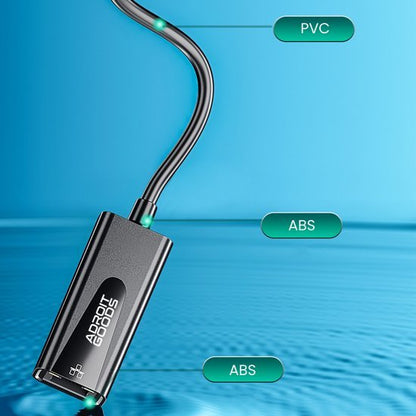 Zwarte kabeladapter met PVC-kabel en ABS-behuizing tegen blauwe achtergrond