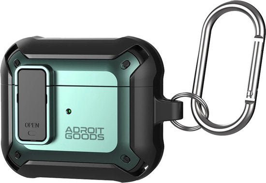 Robuust groen metalen hoesje met zwarte afgeronde hoeken en een metalen karabijnhaak.