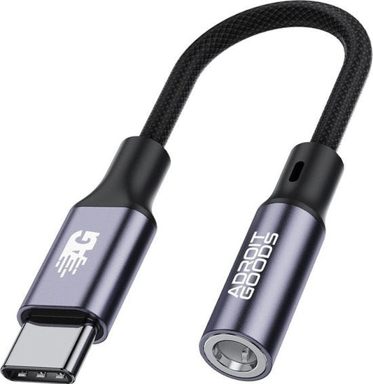 Zwarte USB-C naar 3,5 mm adapterkabel met metalen behuizing en gevlochten kabelmantel